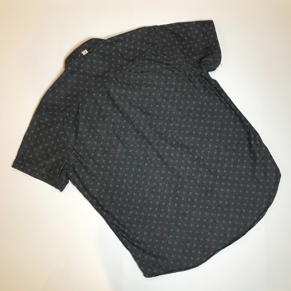 Thread & Cloth Button Down Shirt - Picture 2 of 7